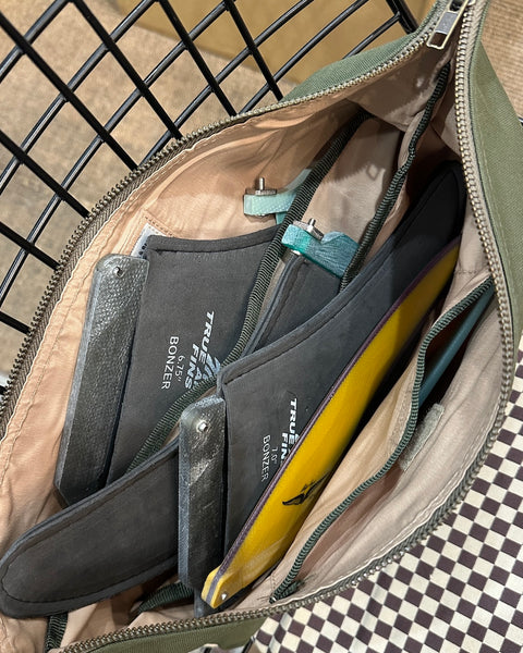WASABI Originals "Single fin organizer" pouch