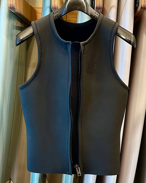 QUALITY WETSUITS 2mmメッシュラバーフロントジップベスト