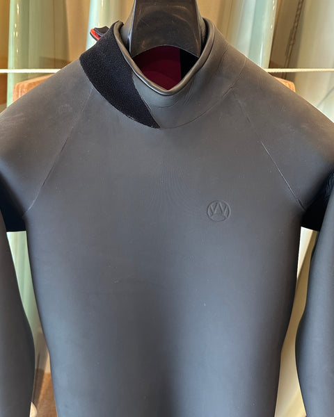 QUALITY WETSUITS オール2mm バックジップ フルスーツ