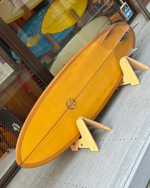 Campbell Brothers.  6'8" MBLV (Mini Bonzer Light Vehicle)