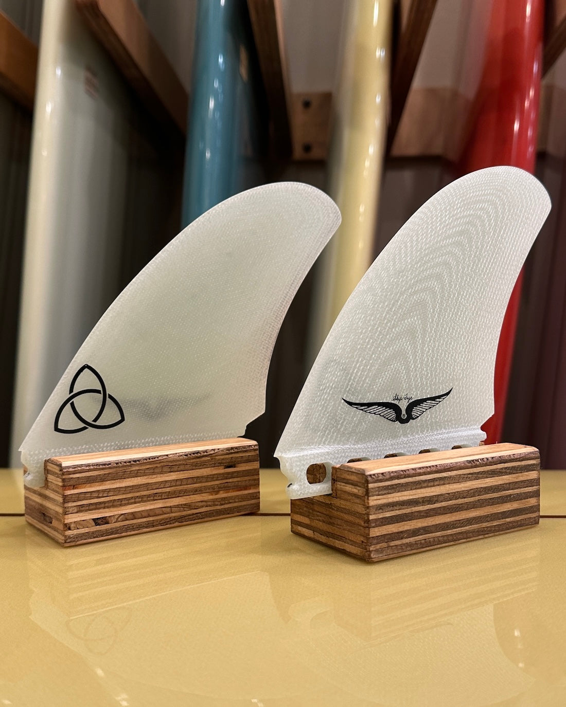 TWIN FINS – STUNNING FOIL