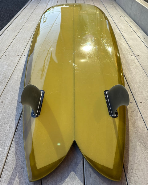 Curvaceous Surfboards 7'6"  "Stunning Fish" 参考品